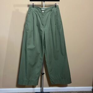 Wide leg pants